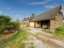 Maison à vendre 5 pièces KERGRIST (56300) Maison en pierre avec vie de plain-pied et dépendance 30 m² 