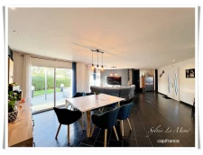À vendre au Sourn, à proximité immédiate de Pontivy : découvrez cette spacieuse maison familiale de plus de 200 m² habitables