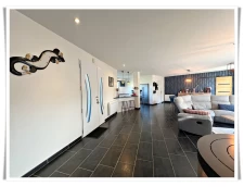 À vendre au Sourn, à proximité immédiate de Pontivy : découvrez cette spacieuse maison familiale de plus de 200 m² habitables