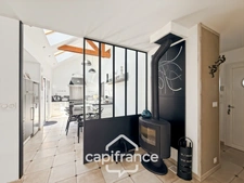 Maison contemporaine de plain-pied de 160 m² – 4 chambres – Véranda de 27 m² avec spa – Double garage – Carport – Noyal-Pontivy