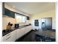 À vendre au Sourn, à proximité immédiate de Pontivy : découvrez cette spacieuse maison familiale de plus de 200 m² habitables