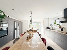 Longère de caractère entièrement rénovée – 130 m², suite parentale, cuisine moderne, terrain 1100 m² SAINT GERAND CROIXANVEC (56)