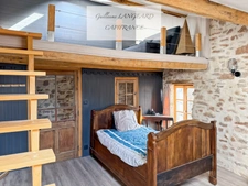 Bolozon (01) Authentic stone house 133 m² – 5 bedrooms – 3200 m² plot – Outbuildings and vaulted cellars