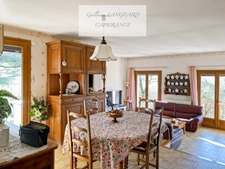 BÉARD-GÉOVREISSIAT - MAISON DE 150M2 - 6 CHAMBRES - 2200 M2 DE TERRAIN