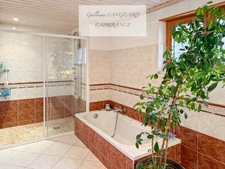 RARE SUR LE SECTEUR – Maison 265 m2 - 6 CHAMBRES – Saint-Martin-du-Fresne (01430)