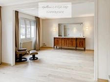 OYONNAX (01) - For sale: 5-room house of 155 m² + professional workshop of 423 m² - 1220 m² of land