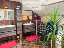 RARE SUR LE SECTEUR – Maison 265 m2 - 6 CHAMBRES – Saint-Martin-du-Fresne (01430)