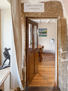 Bolozon (01) Authentic stone house 133 m² – 5 bedrooms – 3200 m² plot – Outbuildings and vaulted cellars
