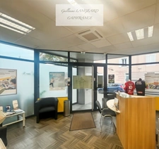 Premises/office for sale in OYONNAX (01)