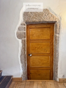 Bolozon (01) Authentic stone house 133 m² – 5 bedrooms – 3200 m² plot – Outbuildings and vaulted cellars