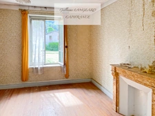 OYONNAX (01100) - PROPERTY COMPRISING SEVERAL BUILDINGS - 6720 m2 OF LAND