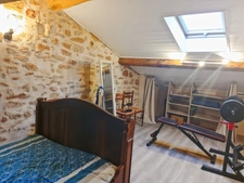 Bolozon (01) Authentic stone house 133 m² – 5 bedrooms – 3200 m² plot – Outbuildings and vaulted cellars