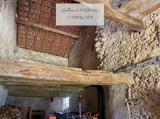 Bolozon (01) Authentic stone house 133 m² – 5 bedrooms – 3200 m² plot – Outbuildings and vaulted cellars