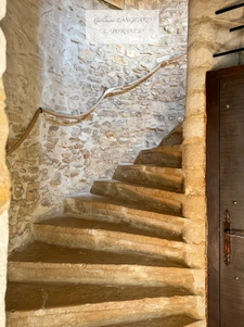 Revonnas (01250)- Ancienne Fruitière du XVIIe siècle - 247 m² de charme et d'histoire 