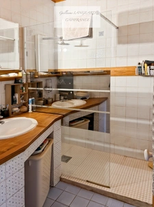 Bolozon (01) Authentic stone house 133 m² – 5 bedrooms – 3200 m² plot – Outbuildings and vaulted cellars