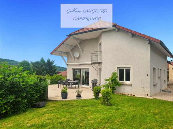 RARE SUR LE SECTEUR – Maison 265 m2 - 6 CHAMBRES – Saint-Martin-du-Fresne (01430)