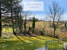 BÉARD-GÉOVREISSIAT - 150M2 HOUSE - 6 BEDROOMS - 2200 M2 OF LAND
