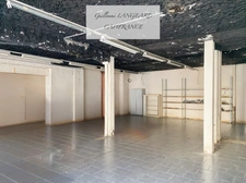 À VENDRE / À LOUER - LOCAL  145 m2 - MONTREAL LA CLUSE (01)