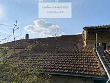 Bolozon (01) Authentic stone house 133 m² – 5 bedrooms – 3200 m² plot – Outbuildings and vaulted cellars