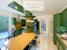 Exceptional house in the city center, 364 m2 and 1414 m2 of land - OYONNAX (01)