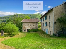 OYONNAX (01100) - PROPERTY COMPRISING SEVERAL BUILDINGS - 6720 m2 OF LAND