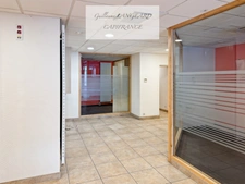 MOREZ (39) - Commercial premises 129 m² – Ideal for professional practices / offices / retail – City center