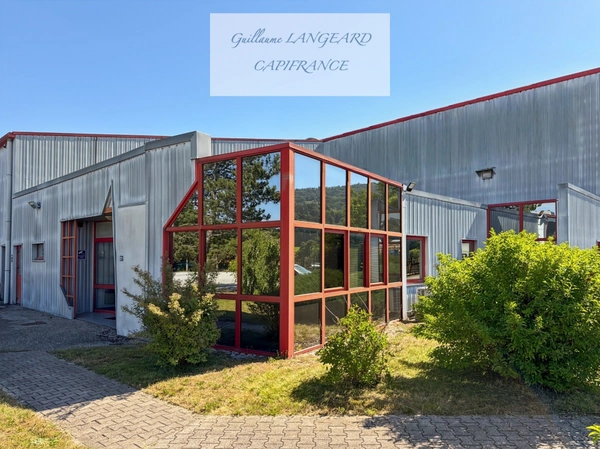 Bâtiment industriel 2 239 m² – Parcelle 9 687 m² – IZERNORE (01)
