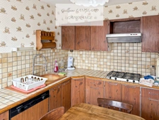 House for sale in Bellignat (01), 5 rooms - 120 m2 - 3 bedrooms - 710 m2 of enclosed land