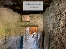 Bolozon (01) Authentic stone house 133 m² – 5 bedrooms – 3200 m² plot – Outbuildings and vaulted cellars