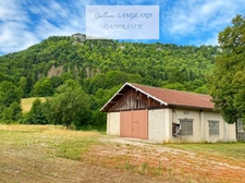 OYONNAX (01100) - PROPERTY COMPRISING SEVERAL BUILDINGS - 6720 m2 OF LAND