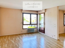 OYONNAX (01) - Appartement T4 85m2 - Garage  - Cave - Vue dégagée