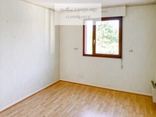 OYONNAX (01) - Appartement T4 85m2 - Garage  - Cave - Vue dégagée