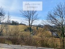 BÉARD-GÉOVREISSIAT - 150M2 HOUSE - 6 BEDROOMS - 2200 M2 OF LAND