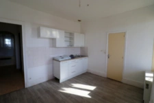 Dpt Saône et Loire (71), for sale ROMENAY building - 4 apartments and 1 commercial premises