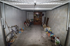 In the center of Montrevel-en-Bresse, a bright 2-bedroom apartment with balcony, top floor and garage – in a recent building 