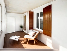 Dpt Saône et Loire (71), for sale ROMENAY building - 4 apartments and 1 commercial premises