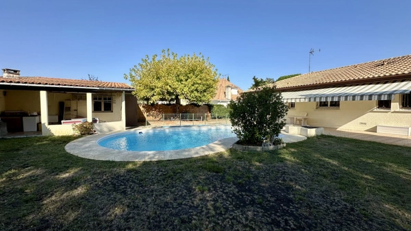 Maison à vendre 122m² - MARTIGNAS SUR JALLE (33)