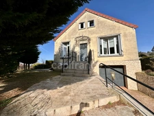 Maison à vendre 5 pièces  4 Chambres FEUCHEROLLES (78)