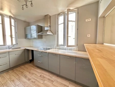 Maison à vendre 5 pièces  4 Chambres FEUCHEROLLES (78)