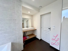 Maison plain-pied,4 chambres et deux garages, proche du golf de NAMPONT 