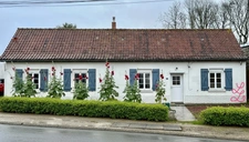 Maison plain-pied,4 chambres et deux garages, proche du golf de NAMPONT 