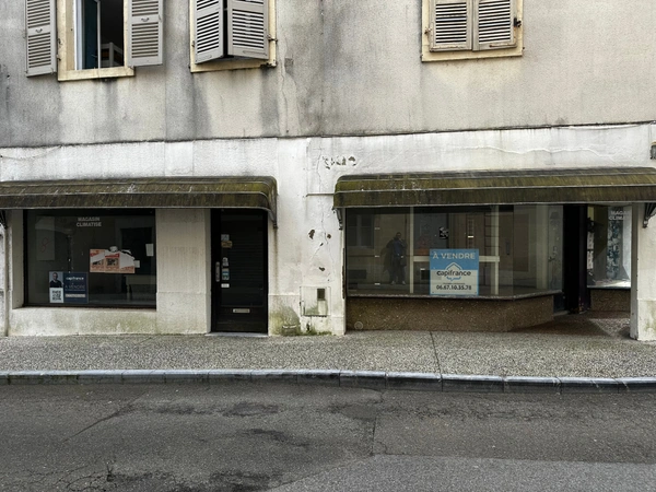 DAX MUR LOCAL COMMERCIAL RUE FUSILLÉS A RÉNOVÉ