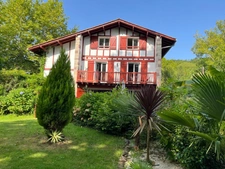 🌿 À VENDRE – MAISON DE CHARME À OLHETTE