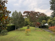 ASCAIN Superb renovated family home with mountain views 