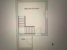 HASPARREN PETITE MAISON DE VILLE DIVISÉE EN DEUX PETITS APPARTEMENTS