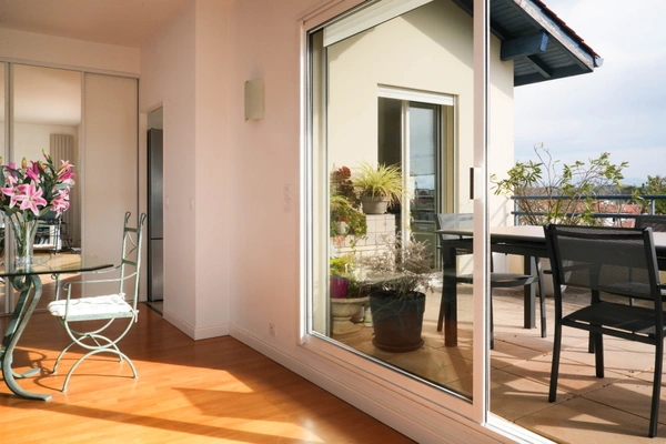 ANGLET CHASSIN — UN ATTIQUE DE STANDING POUR VIVRE AUTREMENT