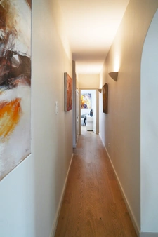 ASCAIN Superb renovated family home with mountain views 