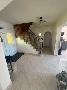 Saint-Sauveur – Élégante maison familiale de 151 m² sur un terrain de 1 600 m²