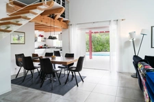 Exceptional contemporary house with swimming pool – Elegance, comfort and energy efficiency in the heart of Larressore