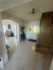 Saint-Sauveur – Élégante maison familiale de 151 m² sur un terrain de 1 600 m²